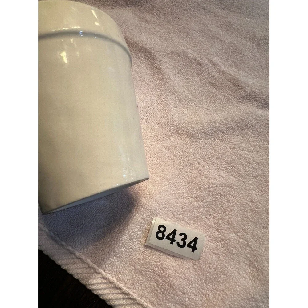 Matouk Bath Tub Mat Rug 24”x36” 100% Cotton Neiman Marcus pale pink Marous